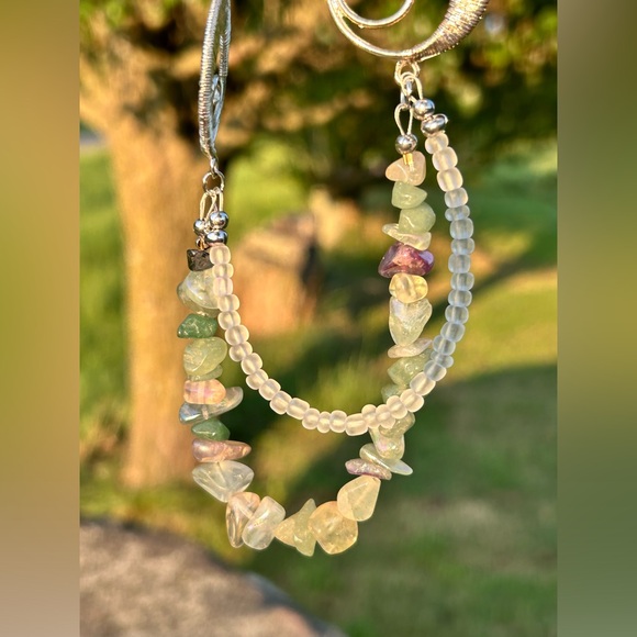 Flourite & Frost Necklace & Bracelet - Picture 10 of 12